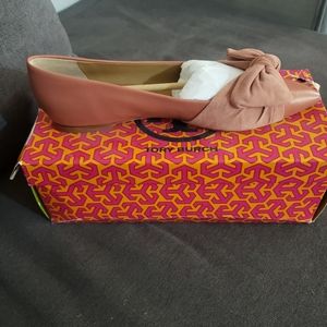 Tory Burch Eleanor Flats  Misto Lux/ Lancaster suede.